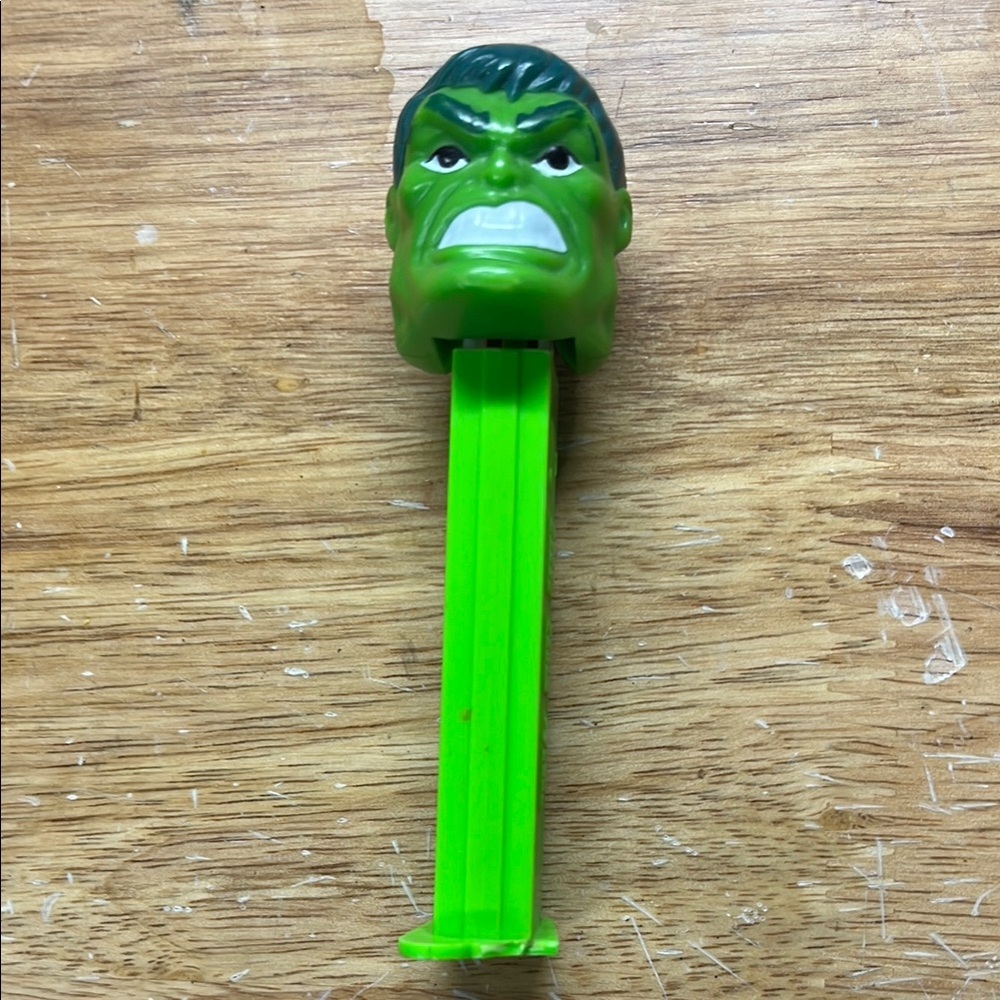 Hulk Action Figure Candy Dispenser with Character Head